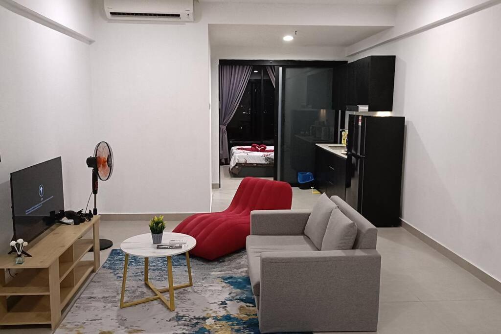 Cozy Flexus Signature 4 Guests Pool Nflix Hbo 쿠알라룸푸르 외부 사진